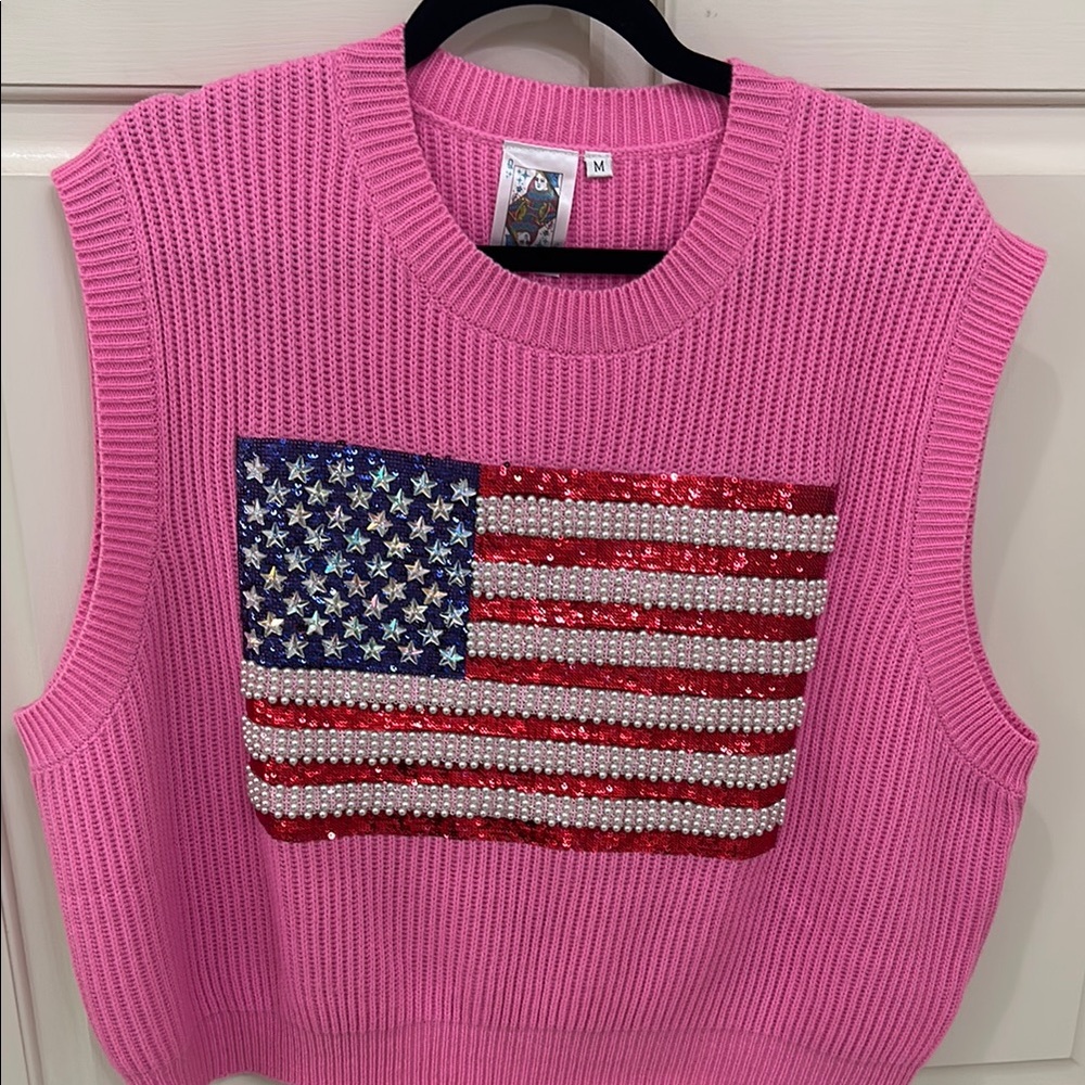 QUEEN OF SPARKLES Pink Sleeveless Sweater with Sequined Flag